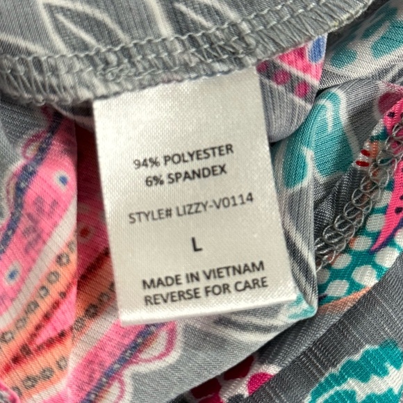 Dear Scarlett Womens Lizzy Relaxed Flowy High Low Blouse Paisley Oversized Large - Picture 7 of 8